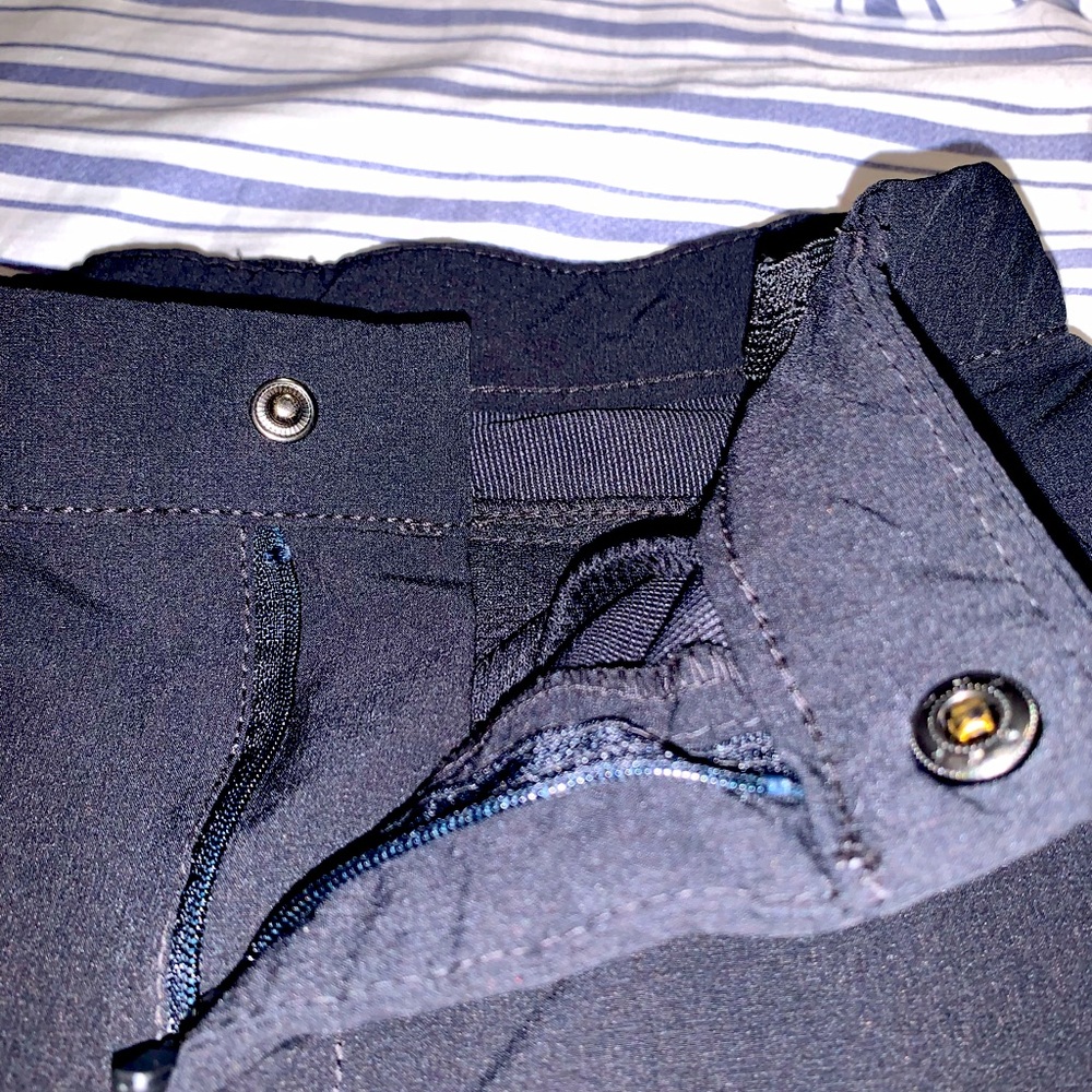 Youth boys 8/10 comfortable stretch All In Motion shorts